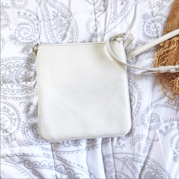 SOLD Cole Haan Womens White Leather Crossbody Bag - Picture 3 of 5